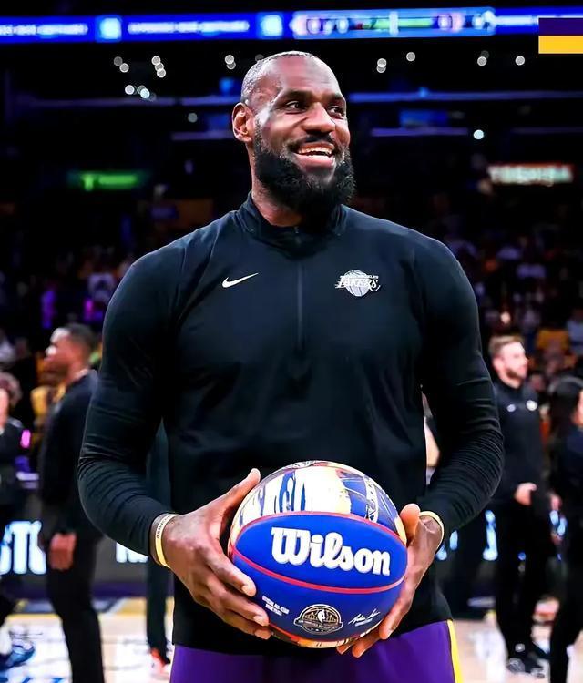 爱游戏-詹姆斯连续十二场比赛得分超过败北，日本队挑战极限！的简单介绍